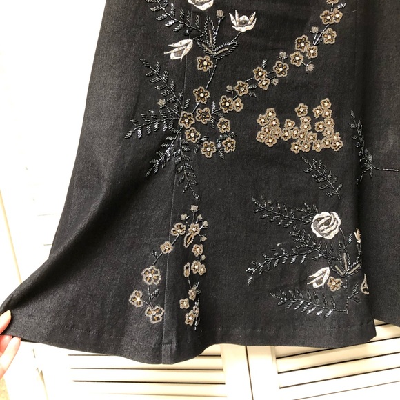 Dark denim stud and embellished skirt.  A-line - Picture 3 of 12